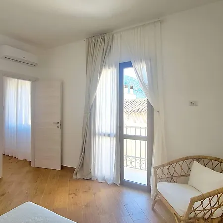 At Ginevra's